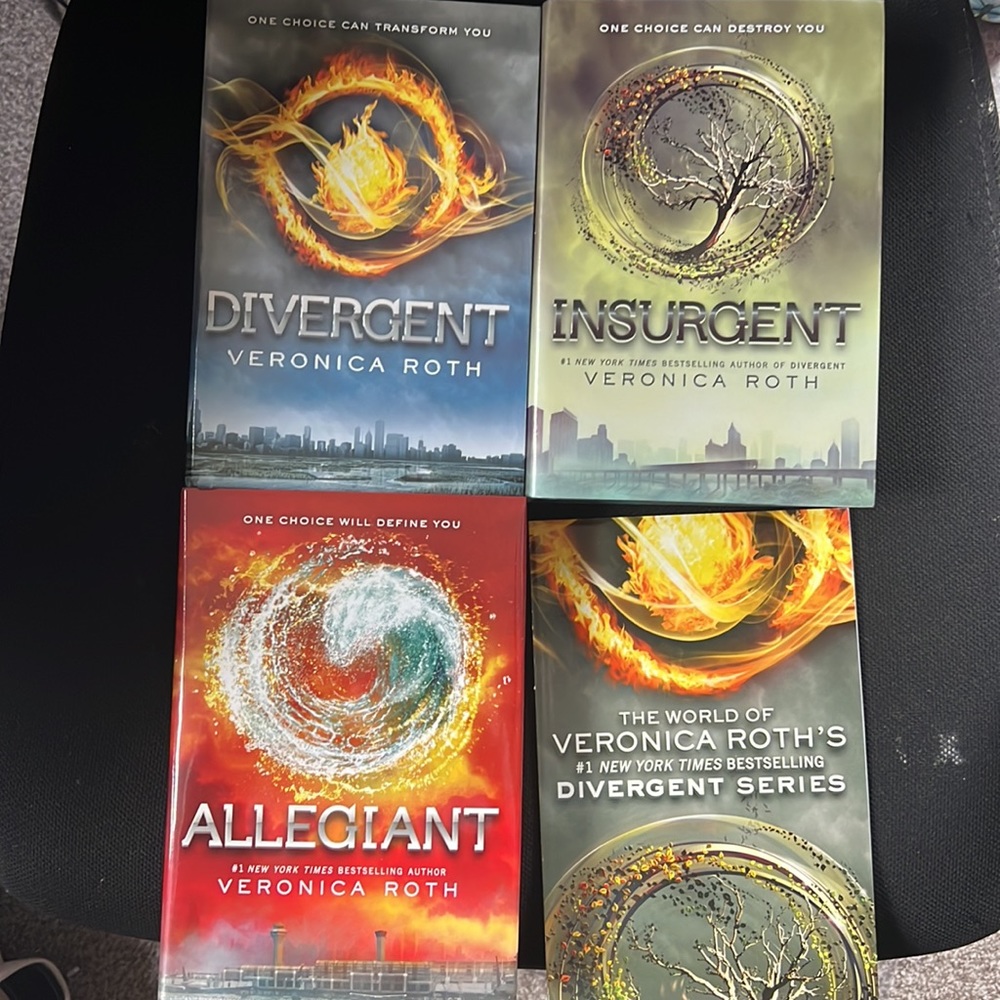 “Divergent” Series Box Set